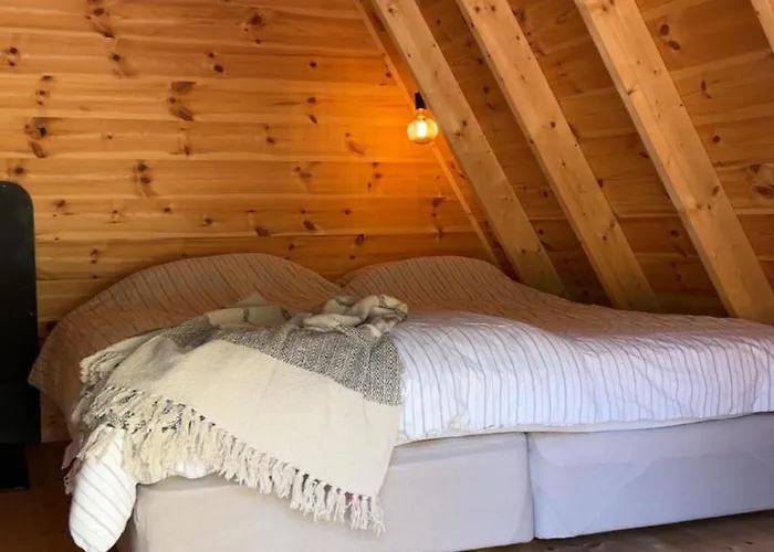 Granngarden Glamping